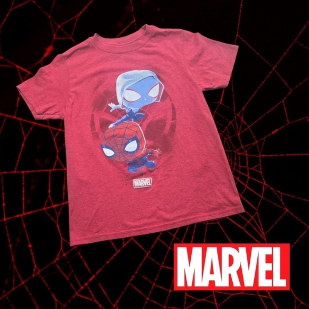 Marvel Funko Pop Spider-Man Ghost-Spider Graphic Tee Red Small S